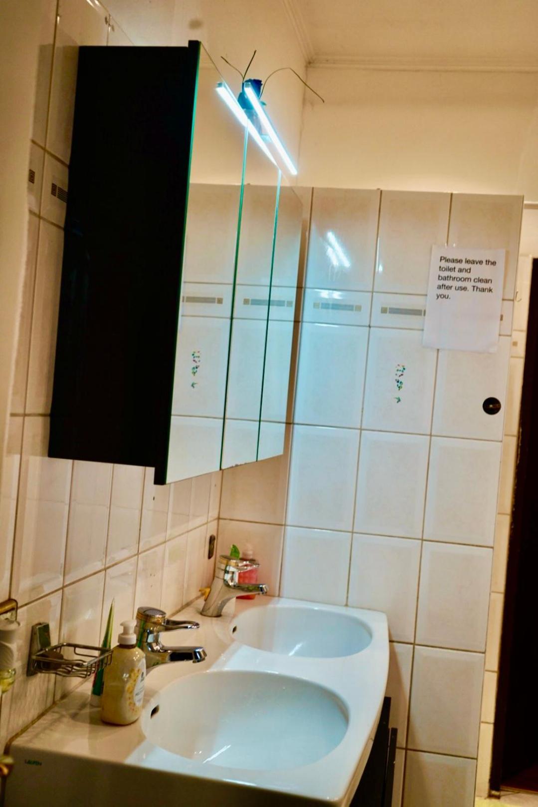 U6 Schoepfwerk Hostel 1 Vídeň Exteriér fotografie